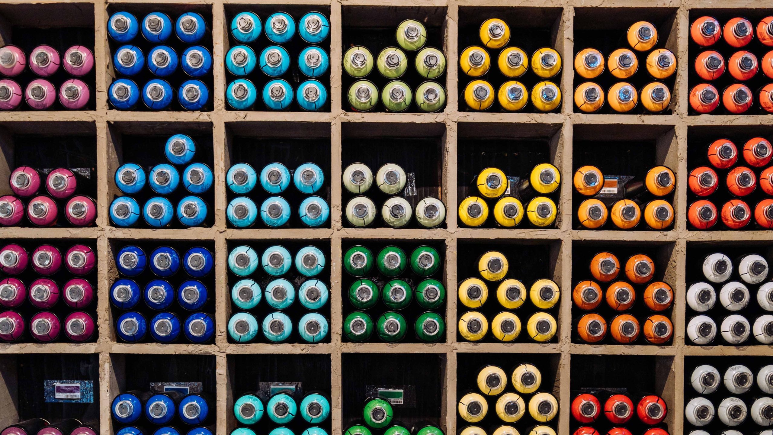 assorted-color container lot